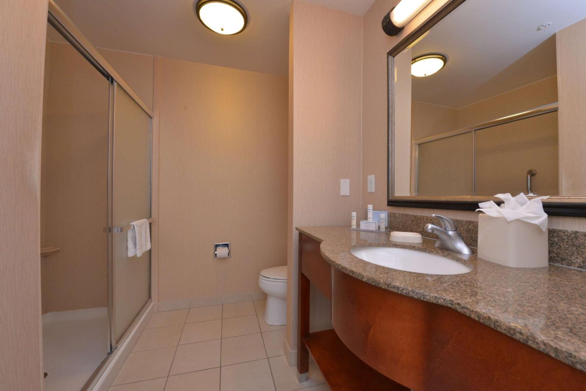 Hampton Inn And Suites Bakersfield North-Airport Экстерьер фото