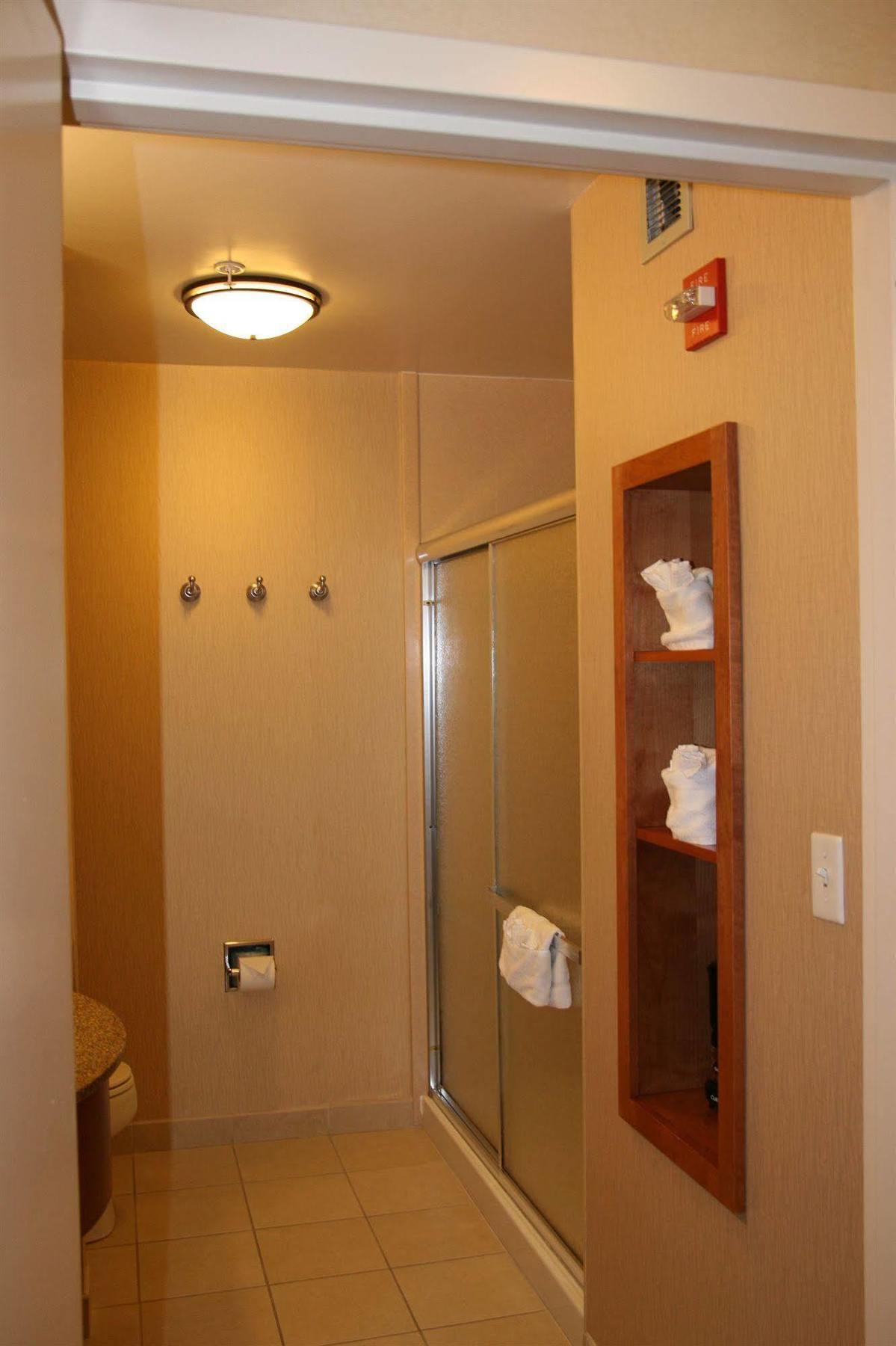 Hampton Inn And Suites Bakersfield North-Airport Экстерьер фото